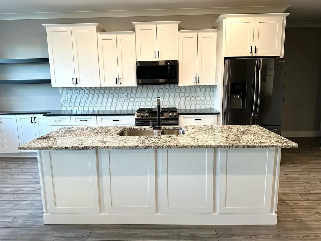 countertops γρανίτη και οβάλ backsplash