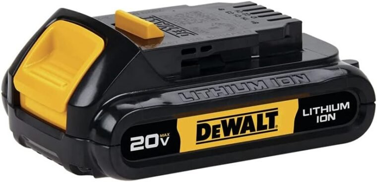 Τρυπάνι και κρουστικός οδηγός μπαταρίας DEWALT 20V MAX, Combo Kit ηλεκτρικών εργαλείων με 2 μπαταρίες και φορτιστή (DCK240C2) - Image 4