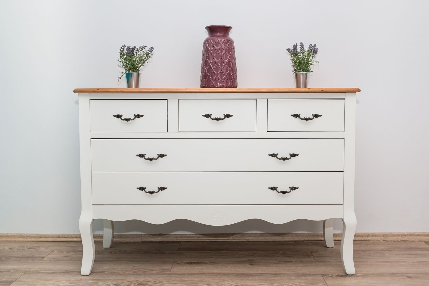 λευκό lowboy dresser