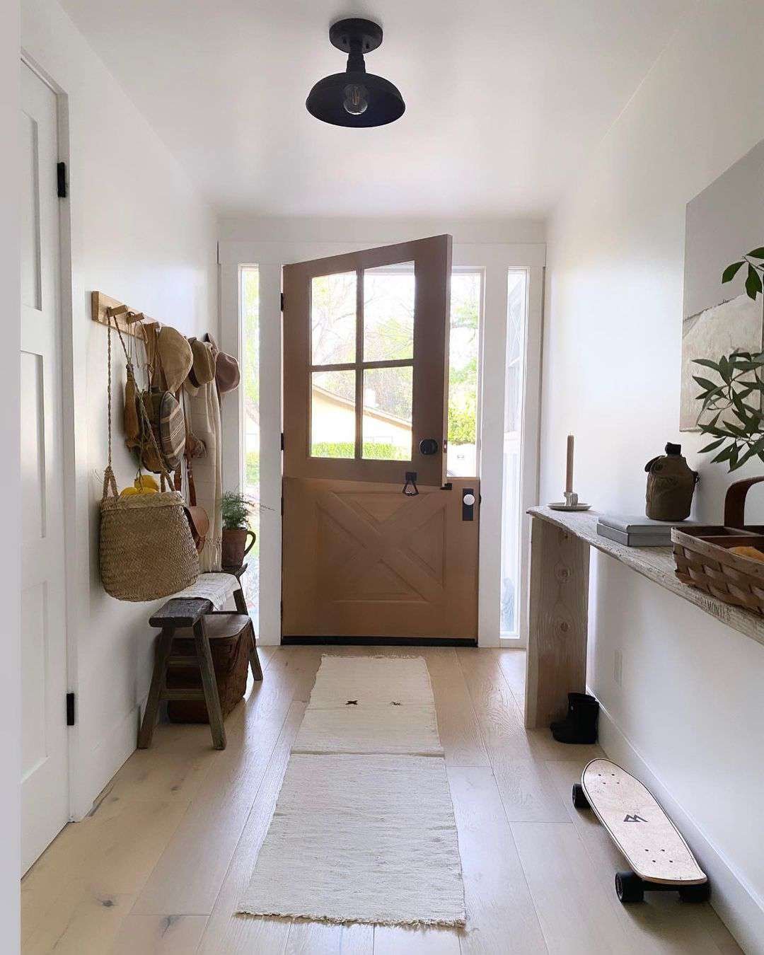 Mudroom με γάντζους