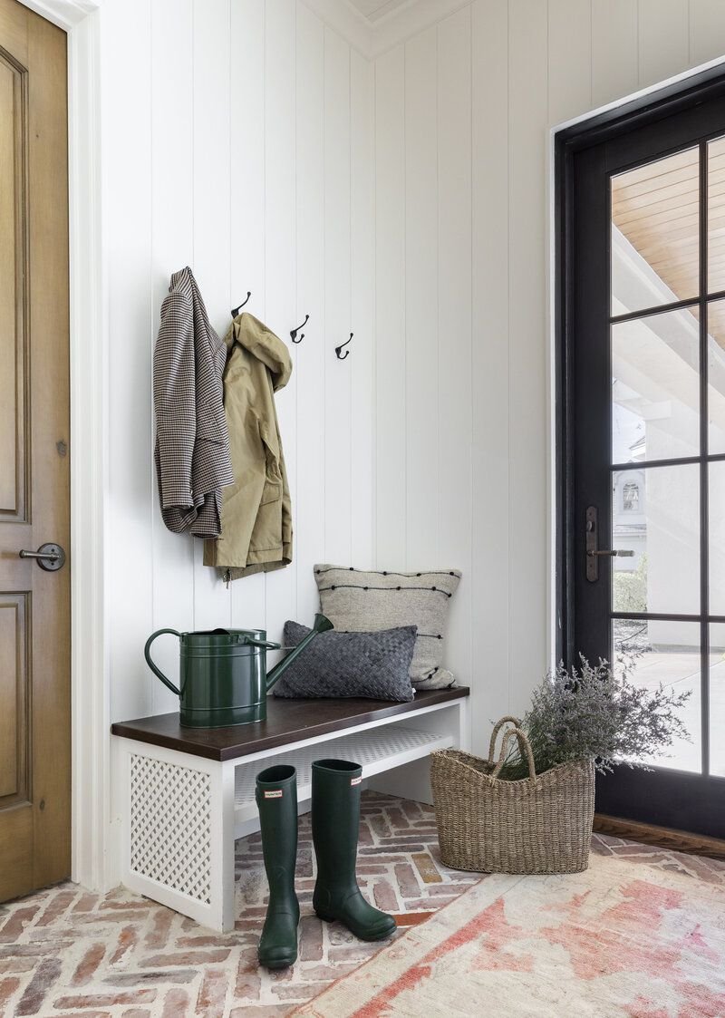 μικρές ιδέες αποθήκευσης mudroom