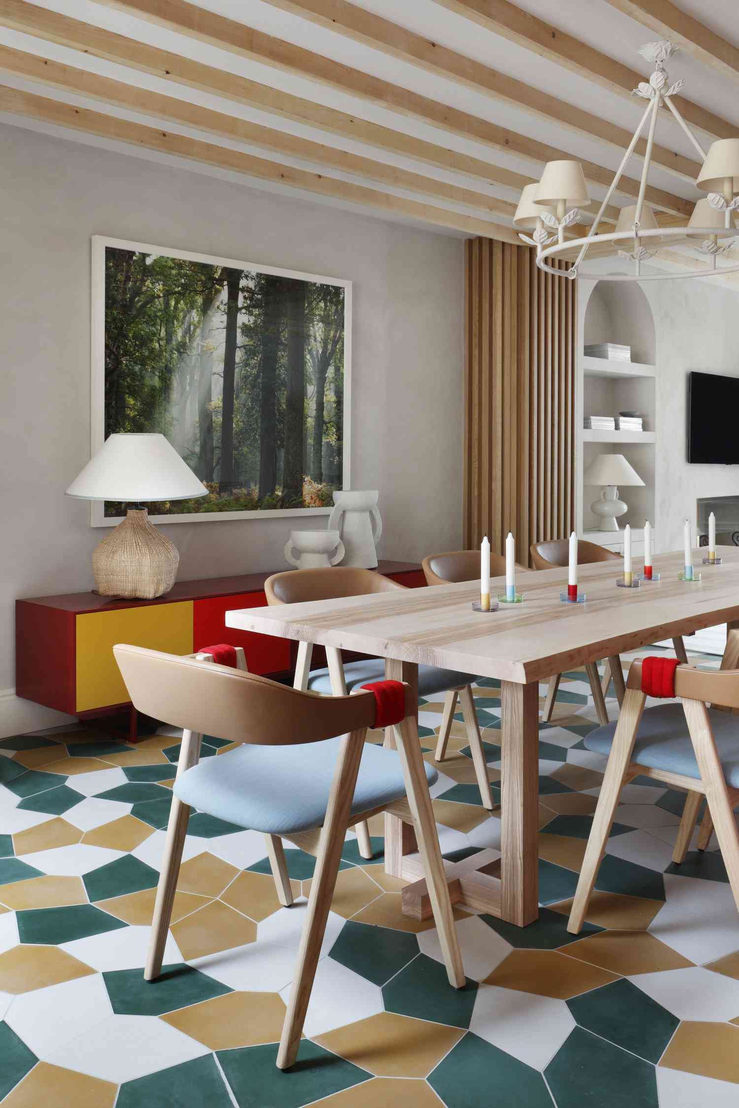 maximalist dining room