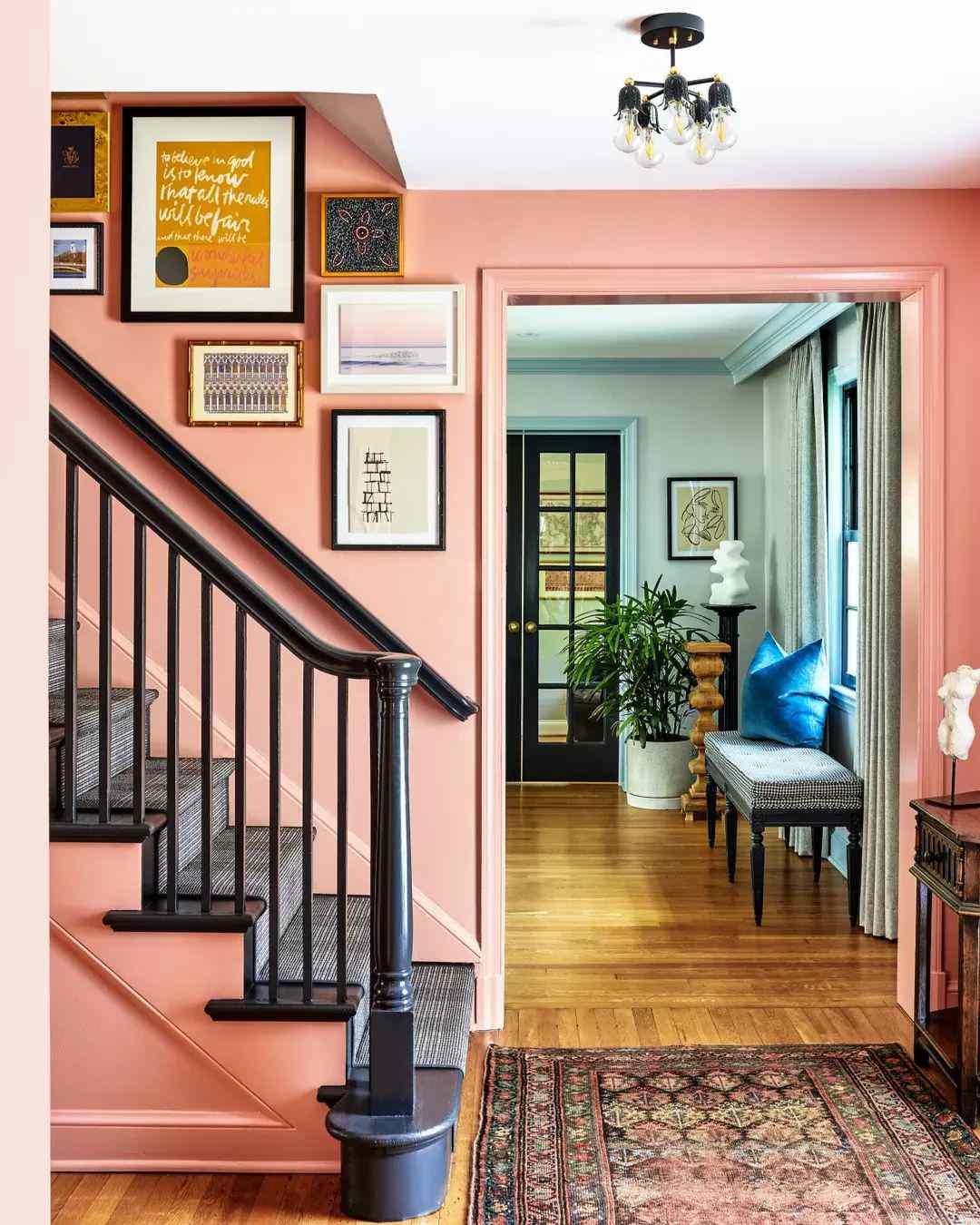 Pinky coral paint color on walls.