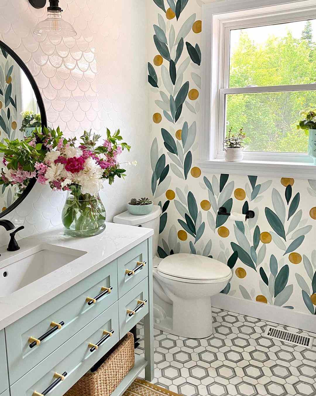 mixed bathroom tile ideas