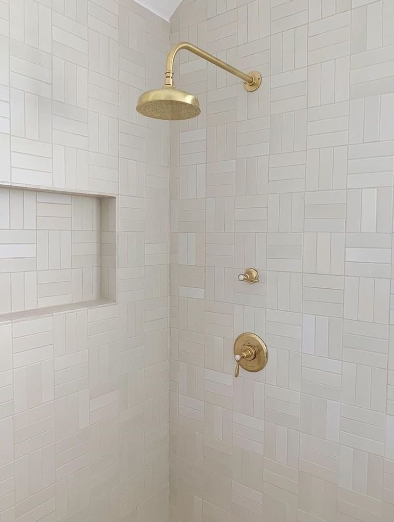 minimalist bathroom shower tile ideas