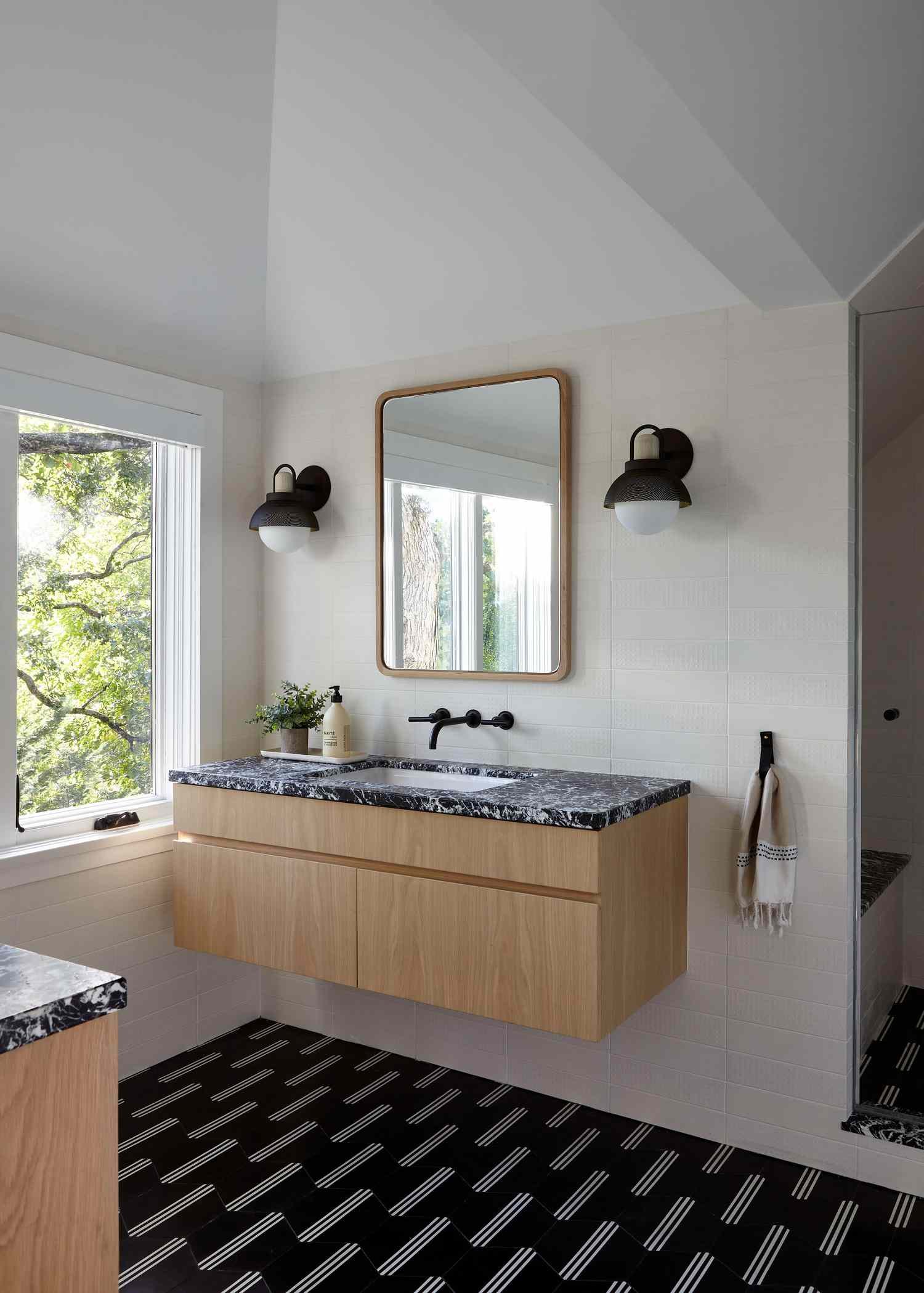 modern bathroom tile ideas
