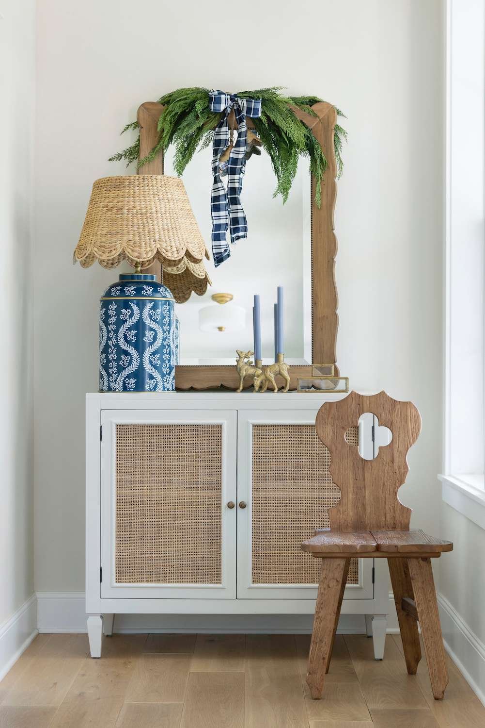 coastal christmas entryway
