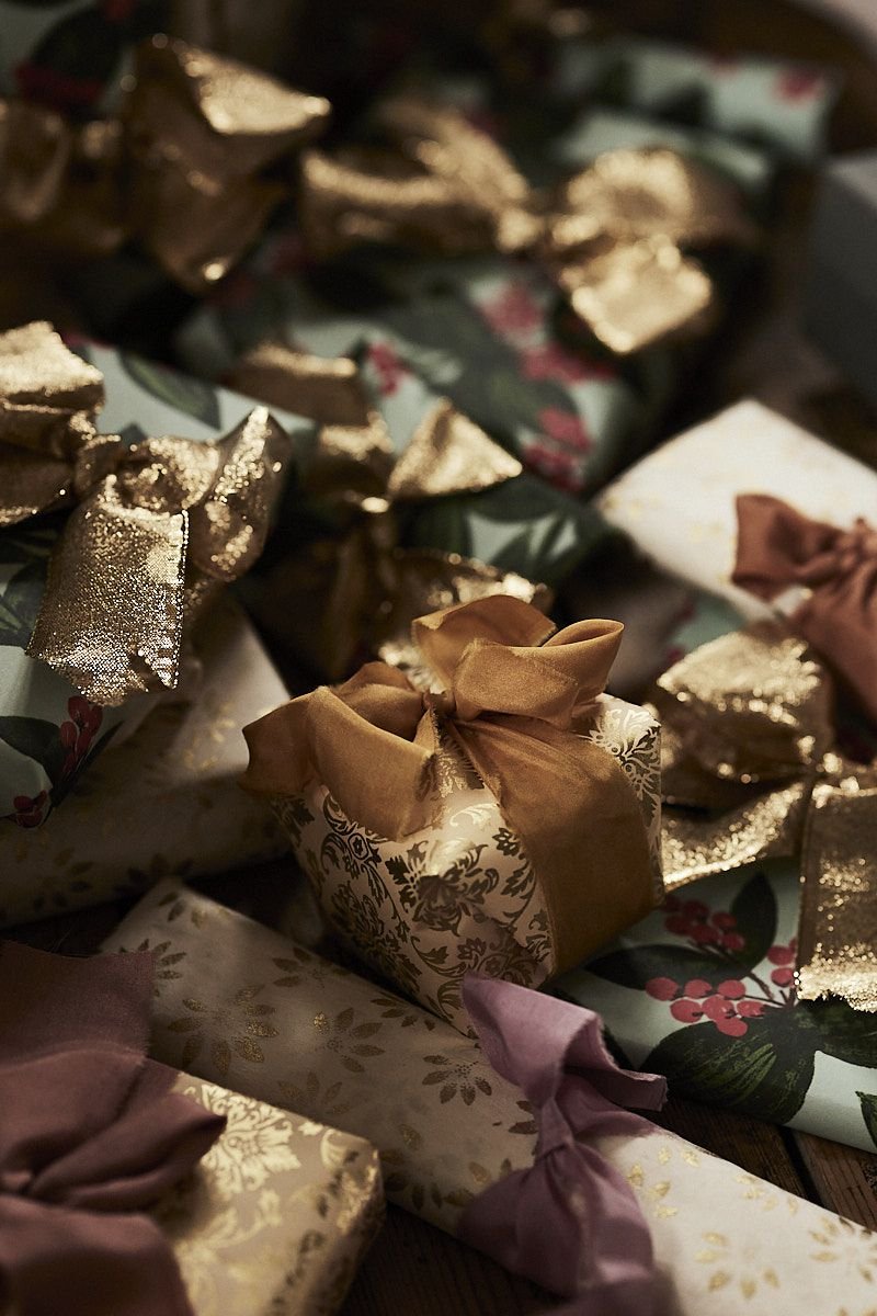 christmas decor ideas ribbon