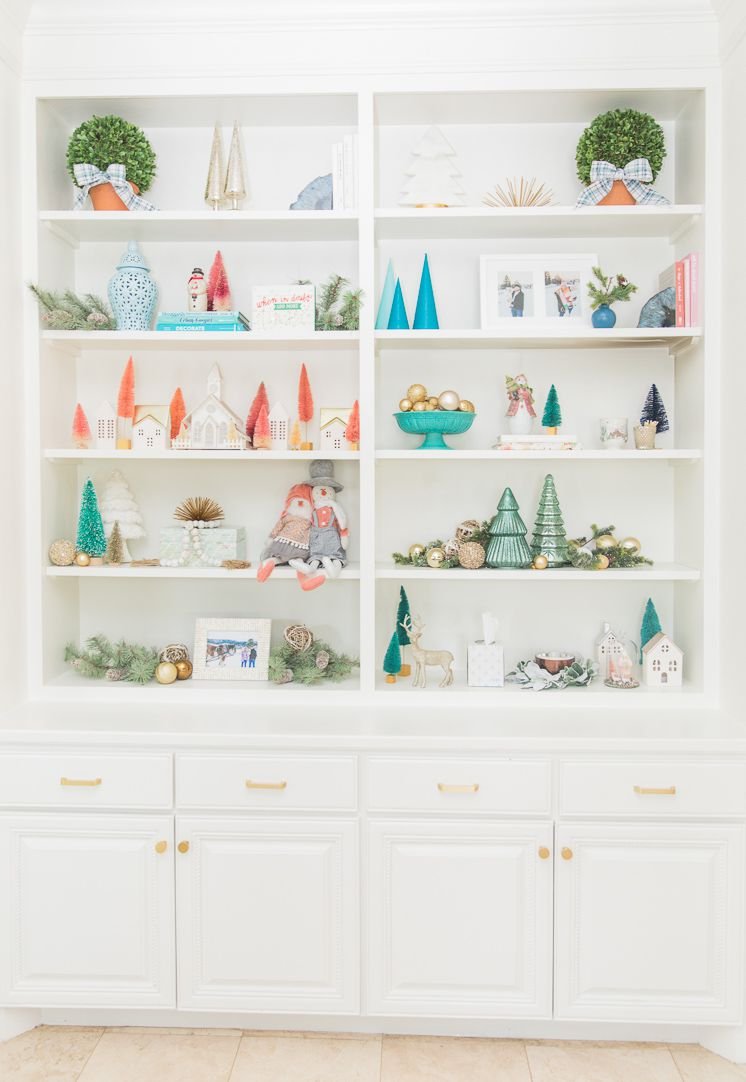 christmas shelf decor