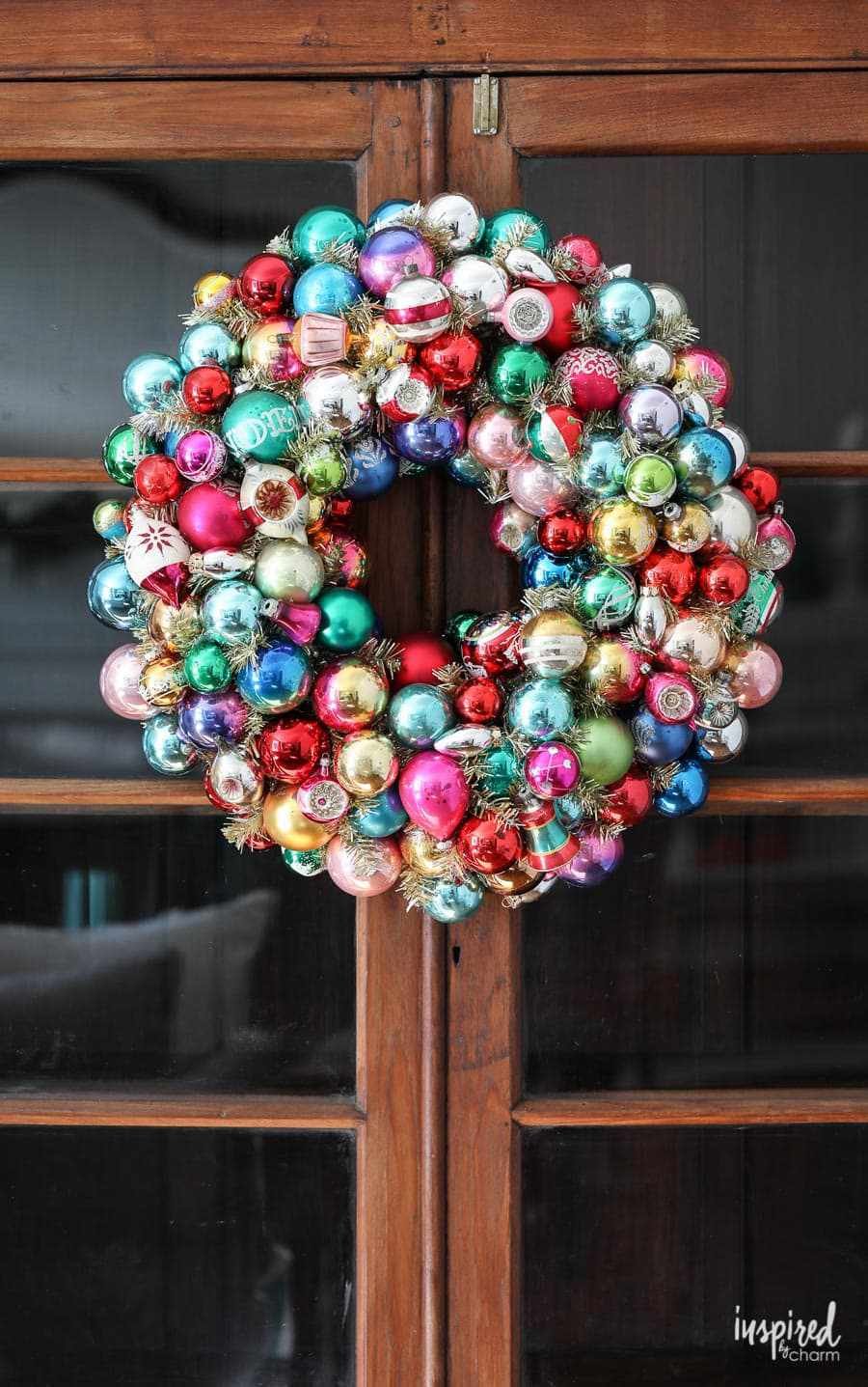 vintage christmas ornament wreath
