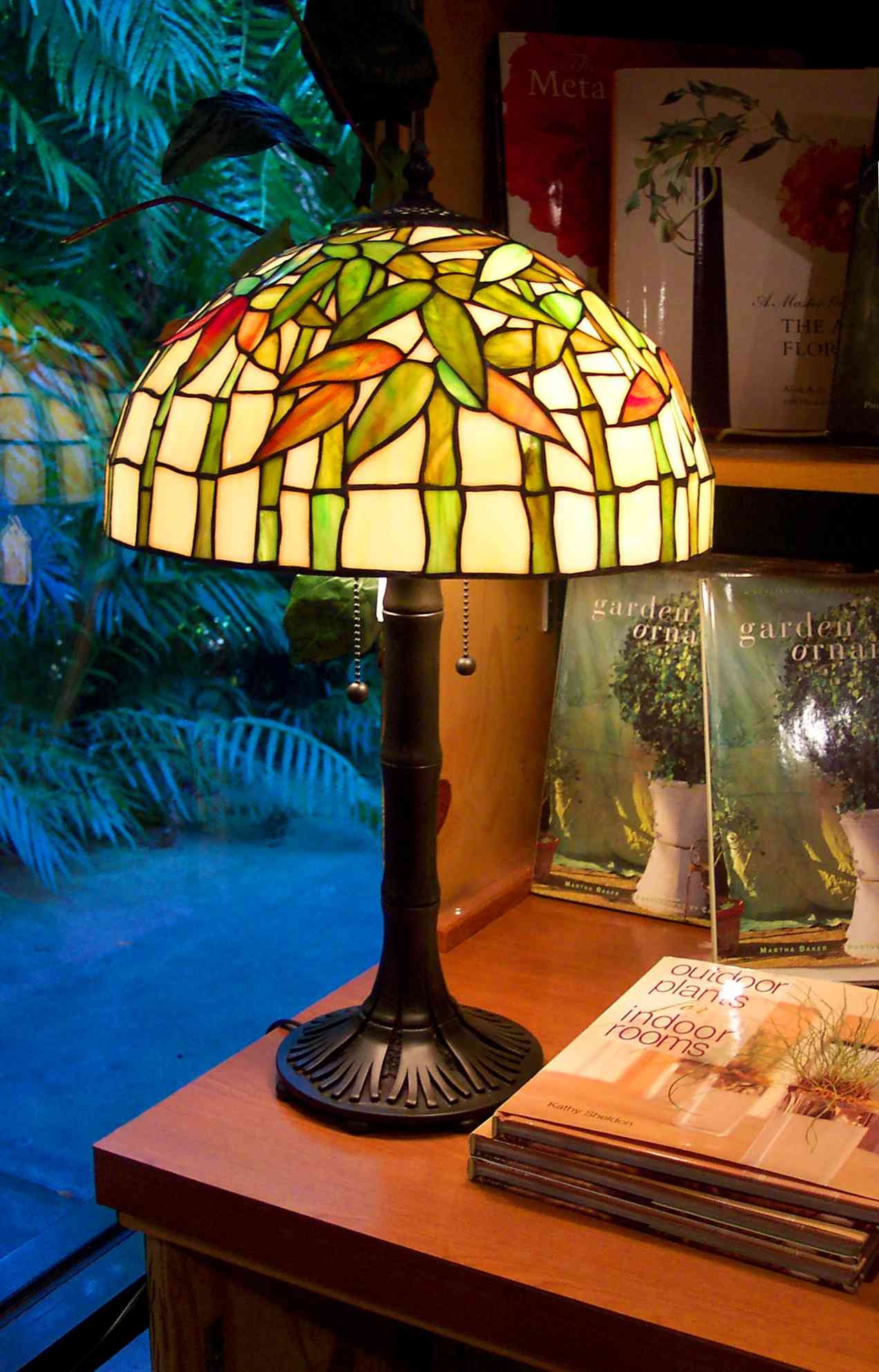 Tiffany lamp Art Nouveau