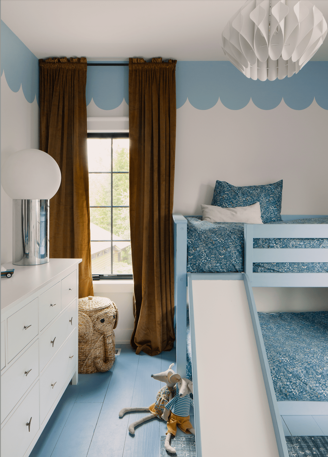 blue scallops in kid's room