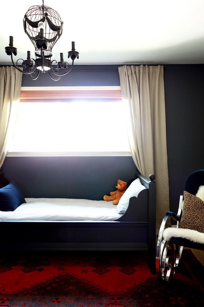 midnight blue kids' room paint ideas