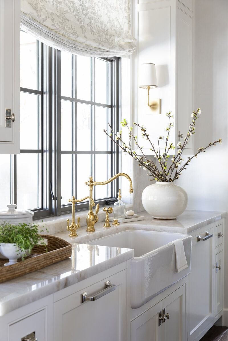 white cottage kitchen